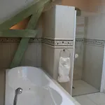 La Closerie Des Sacres Bed & Breakfast 3*