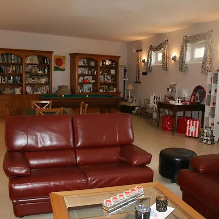 Bed and breakfast La Closerie Des Sacres Lavannes