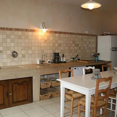 La Closerie Des Sacres Lavannes